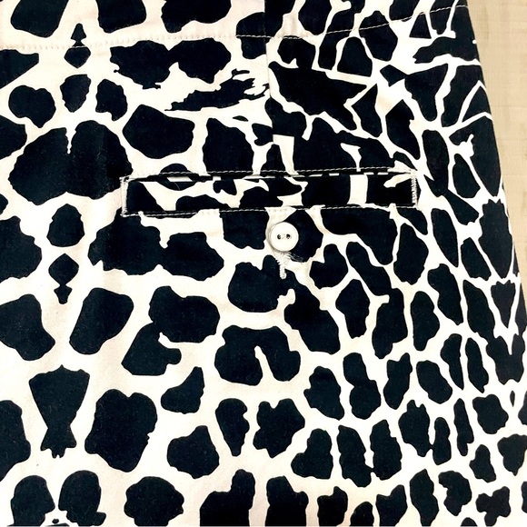 Lady Hagen Black White Brown Animal Print Side Slit Skorts Sz 10 - Picture 8 of 8